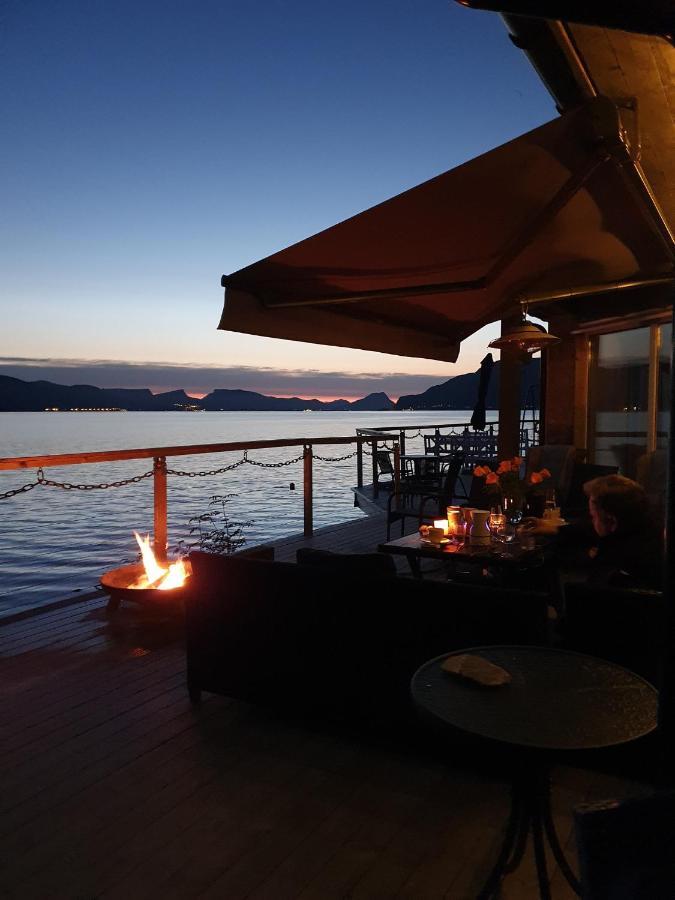 Smastranda Fjord Lodge Aheim Zewnętrze zdjęcie