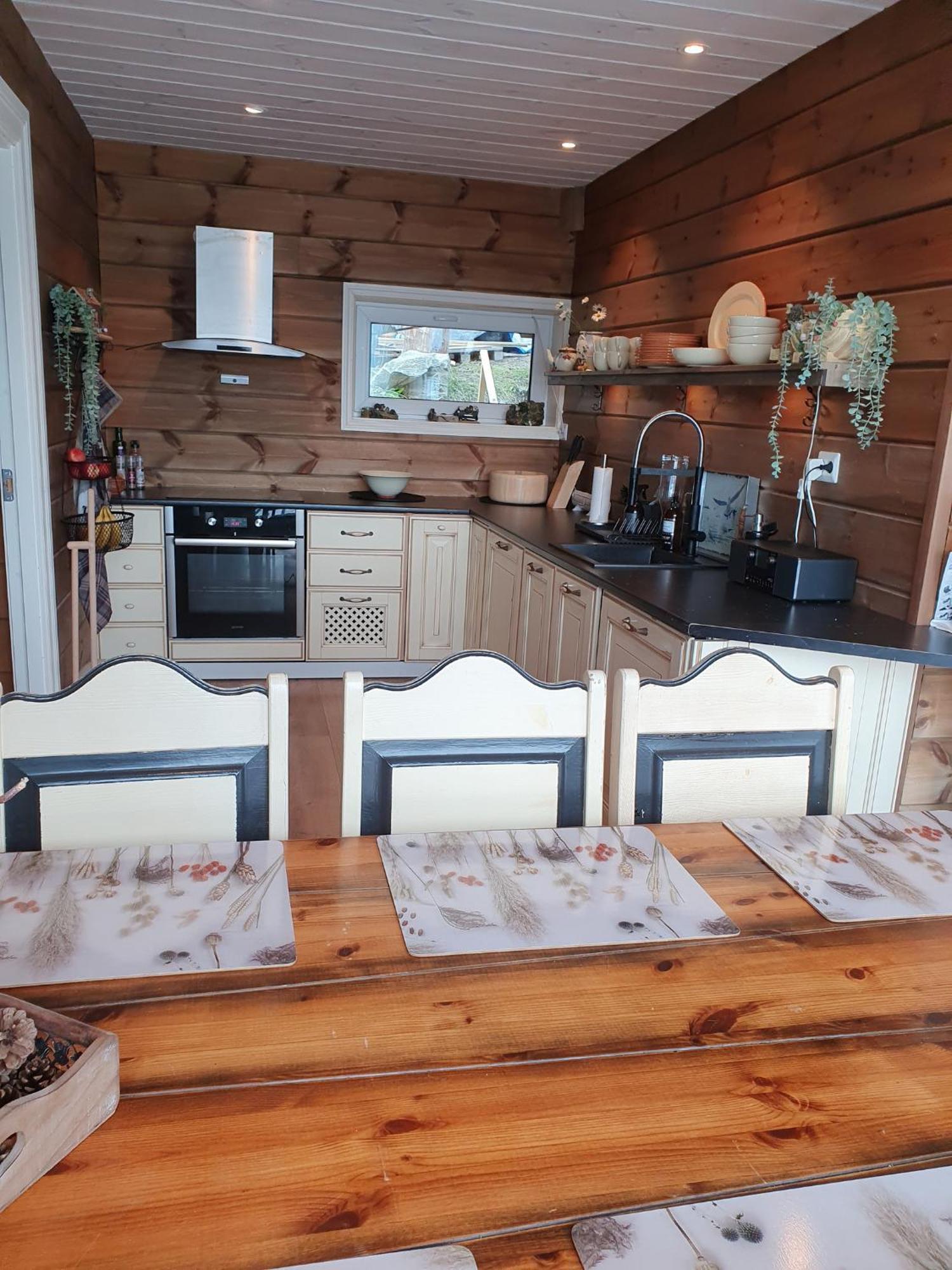 Smastranda Fjord Lodge Aheim Zewnętrze zdjęcie